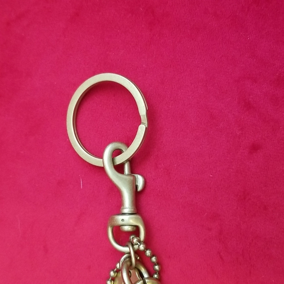 ●●COACH KEY CHAIN W FREE VINTAGE COACH BAG●● - Picture 5 of 8